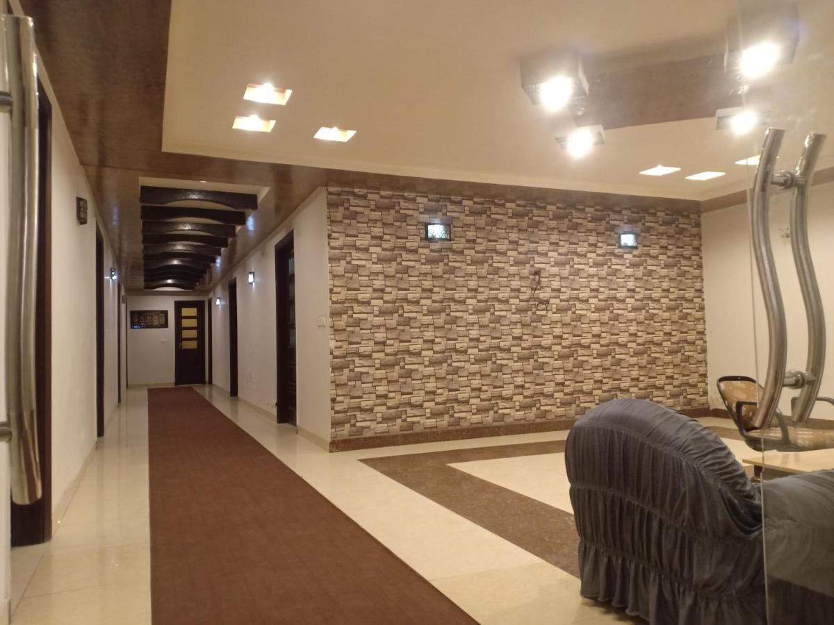 Hotel New Madina Faisalabad Luaran gambar