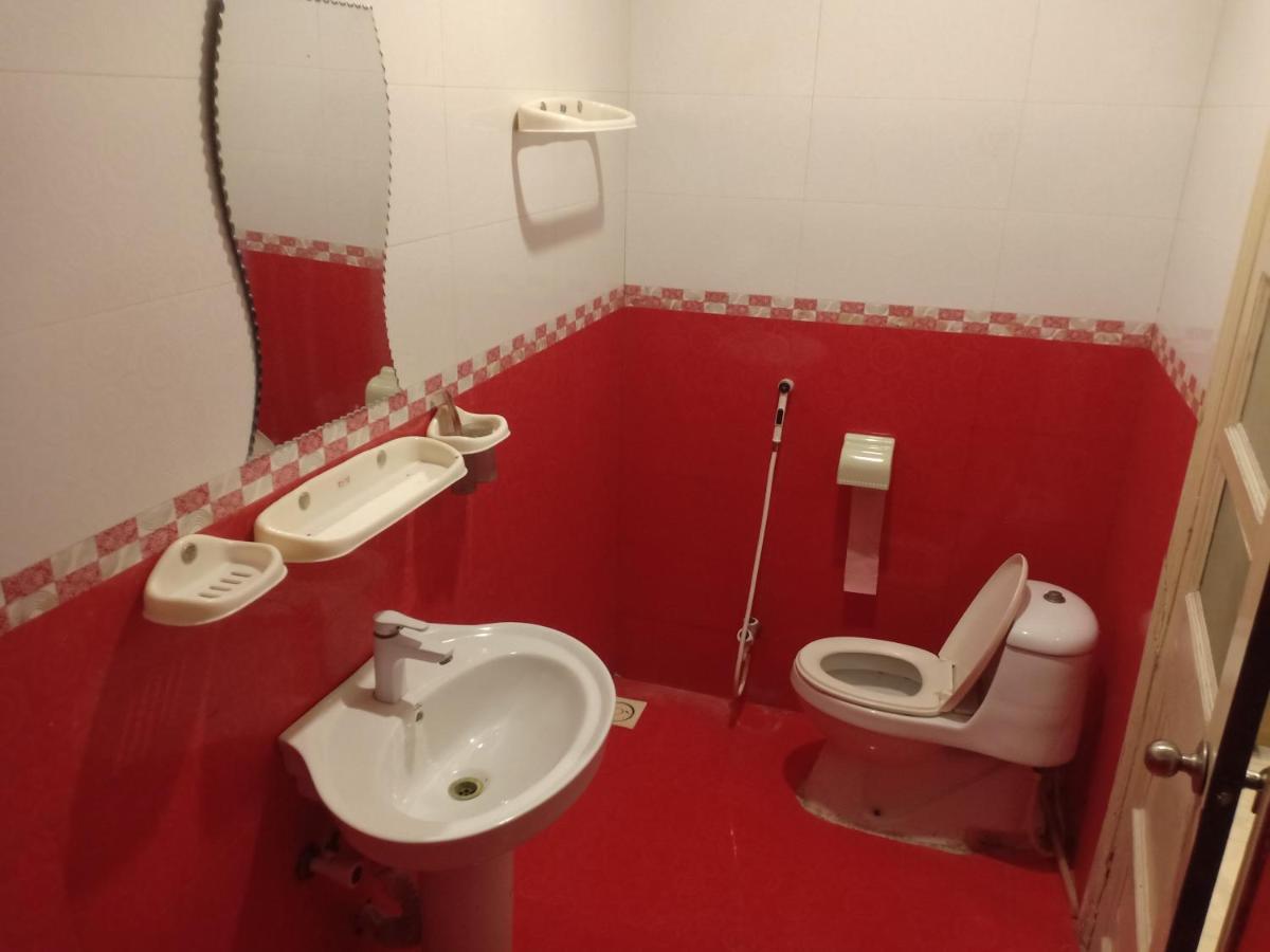 Hotel New Madina Faisalabad Luaran gambar
